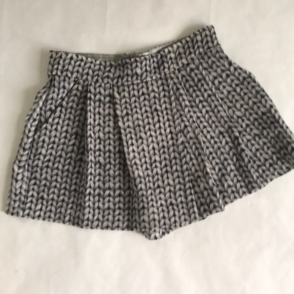 Banana Republic Dresses & Skirts - 5/$20 Banana Republic Petite 6 Skirt Skort